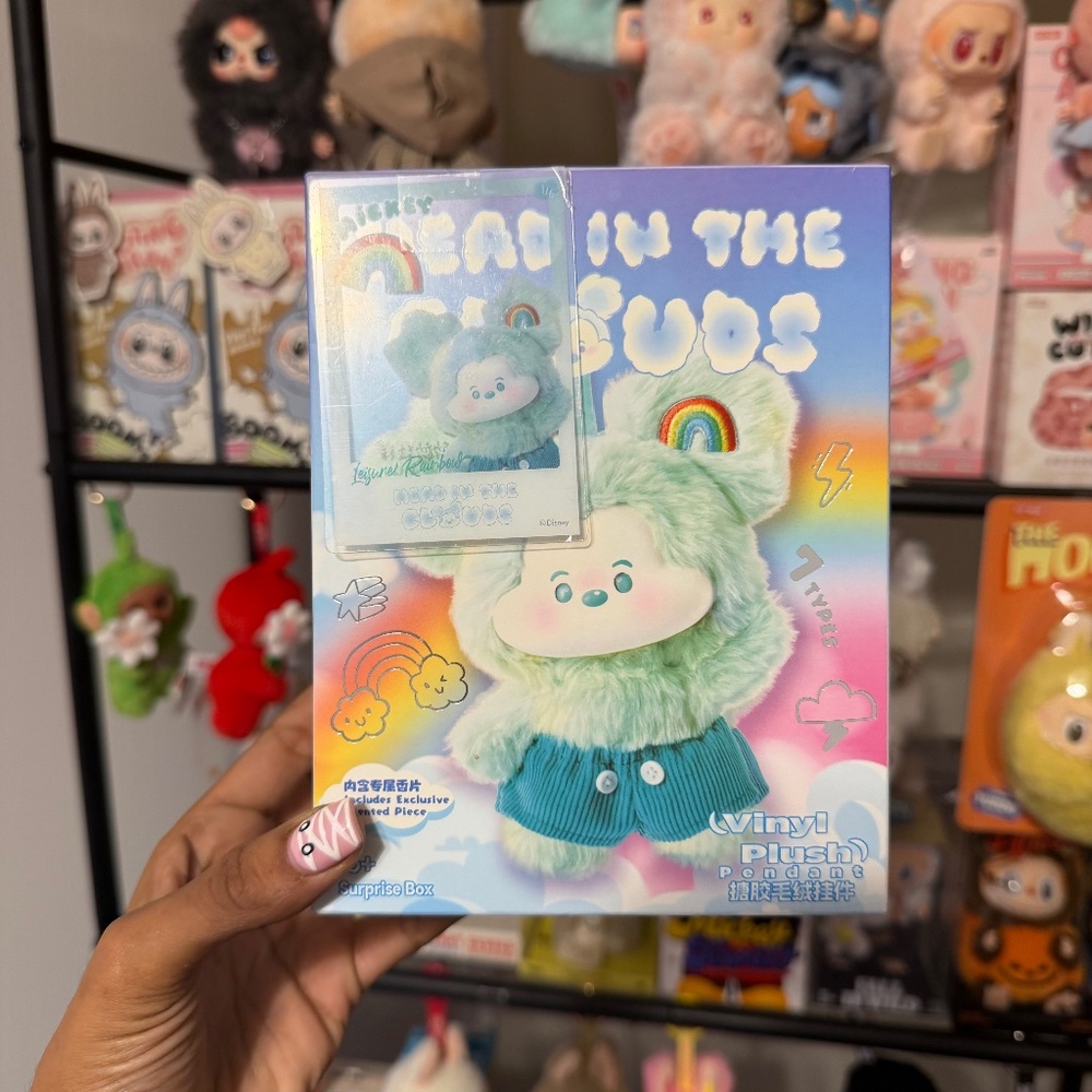 MINISO Mickey Head In The Clouds - Leisure Rainbow Confirmed